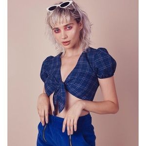 VAlfre crop top perfect for summer